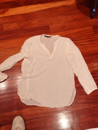 Blusa Zara Basic transparente con topos