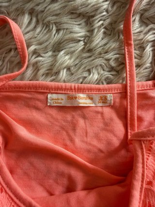 Crop top rosa tejido