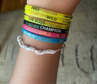 Confezione da 6 braccialetti in silicone