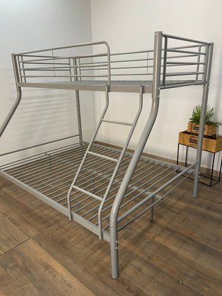 OFERTA litera matrimonio metálica nueva