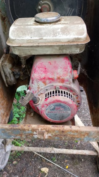 Hormigonera con motor