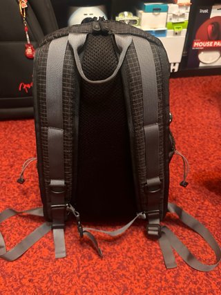 Mochila Bershka Negra