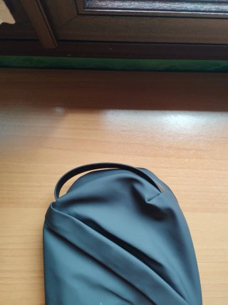 Bandolera/Mochila impermeable negra