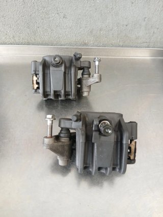 Pinzas Freno Delanteras CBF 600S 2006