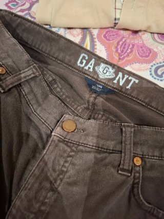 Pantalón Gant Marrón