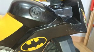 Moto Infantil Batman Negra y Amarilla Molto