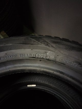 205/55 R16 94V XL LAUFENN