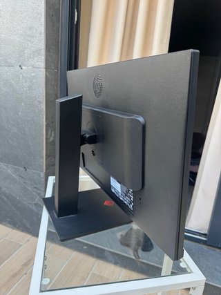 Monitor HP x27q