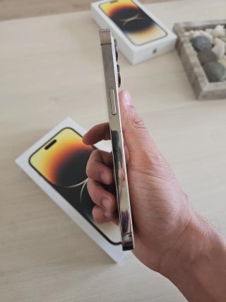 iPhone 14 Pro Max 256GB Oro