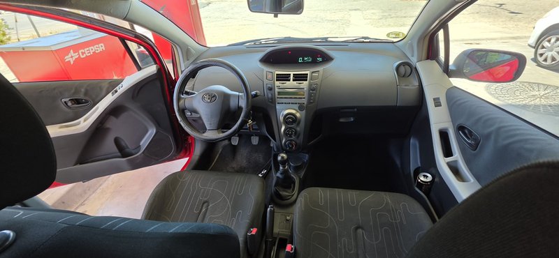 Toyota Yaris 2011, foto 5