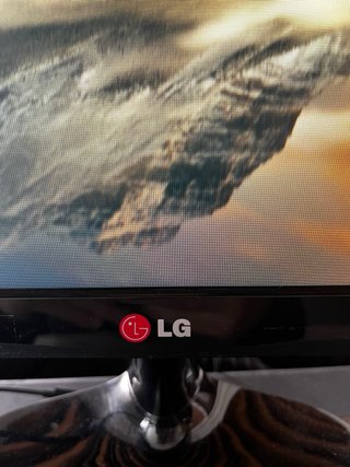 2 Monitores LG 24MP55HQ-P 24 IPS HD HDMI VGA