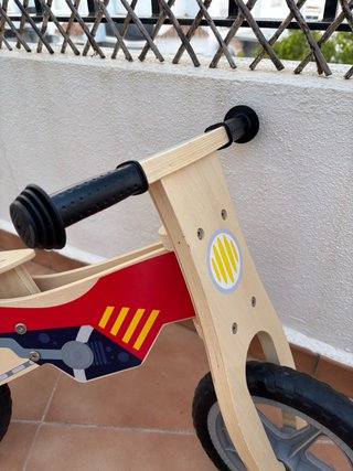 Bicicleta de madera para niños 2-4 años