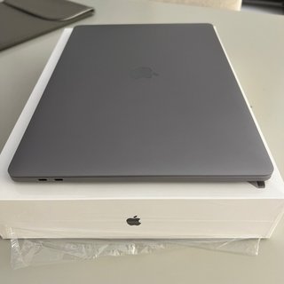MacBook Pro 16 2019 i7 | 16GB RAM | 512GB SSD