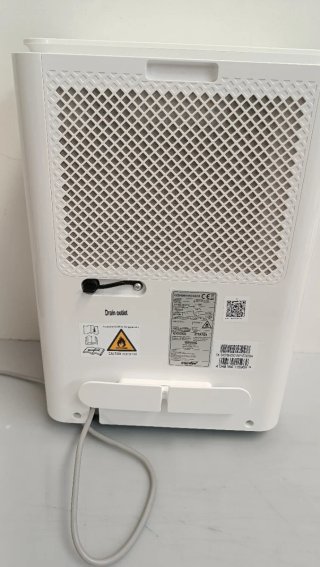 Deshumidificador Comfee Easy Dry 20L W28S7141
