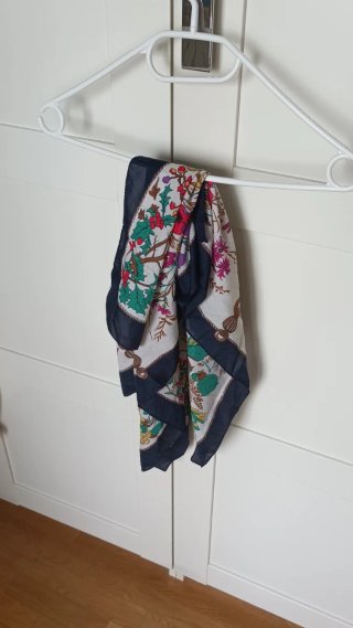 Pañuelo floral cottagecore
