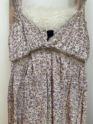 Vestido camisero sedoso floral