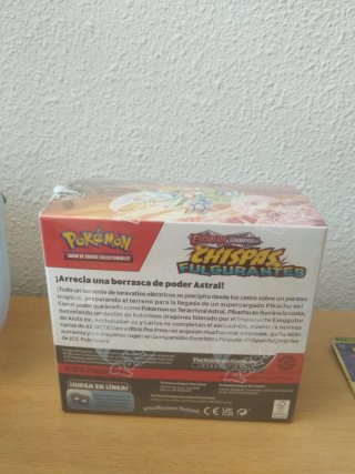 Booster Box Pokémon Chispas Fulgurantes TCG