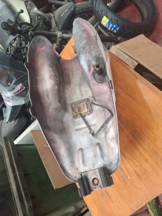 Depósito Gasolina Honda CBF 250 Blanco