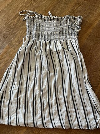 Vestido de verano con rayas