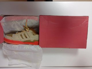 Adidas Forum x El Grinch