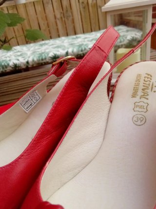 Sandalias Festival Piel Rojas Talla 39