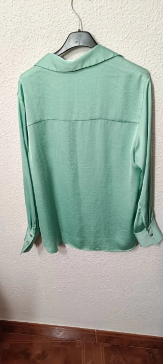 Camisa MNG verde talla M