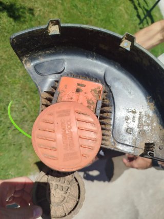 Cortabordes Eléctrico Black+Decker