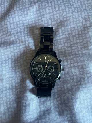 Reloj Negro Marca Shaarm