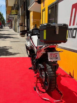 Morini XCape 650 año 2026 3.000 kms