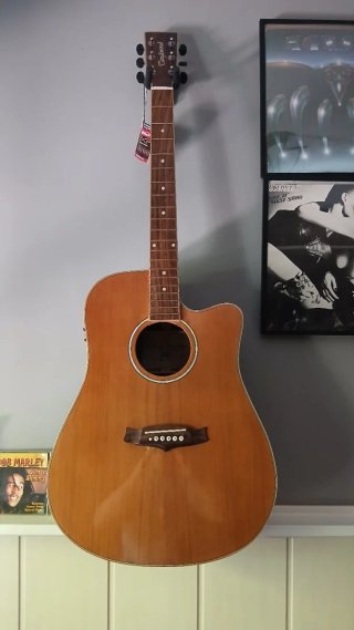 Guitarra Acústica tanglewood   con Previo B-Band p