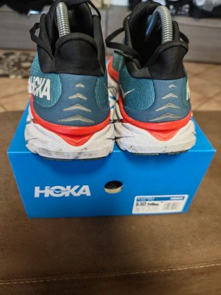 Scarpe Hoka Clifton 8 running uomo donna
