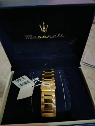 Reloj Maserati Dorado y Azul