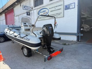 Zodiac 5 m con motor Suzuki 70cv
