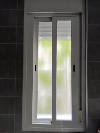 Ventanas de aluminio blanco