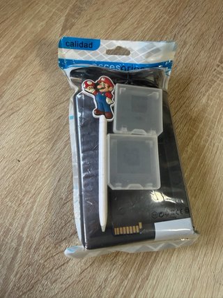 Pacchetto console Nintendo + giochi