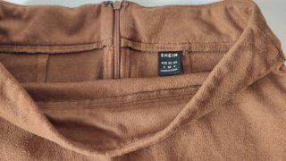 Botas estilo indio y falda