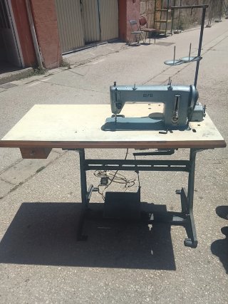 Máquina de coser Alfa industrial