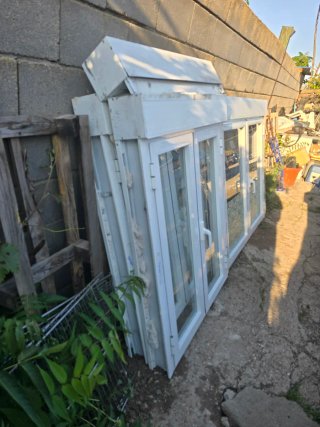 Ventanas de aluminio blancas