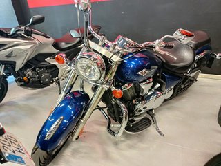 KAWASAKI VN 900 CLASSIC