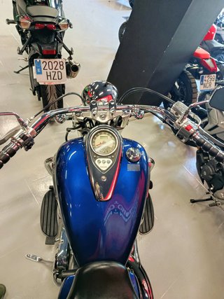 KAWASAKI VN 900 CLASSIC