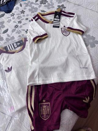 Conjunto Camiseta y Pantalón España 5 años