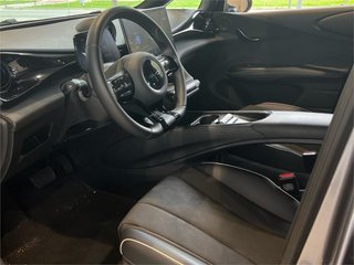 BYD Dolphin 2025