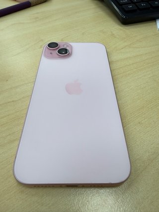 iPhone 15 Plus rosa