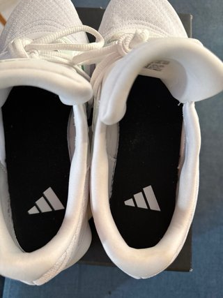 Zapatillas Adidas Blancas y Verdes 42