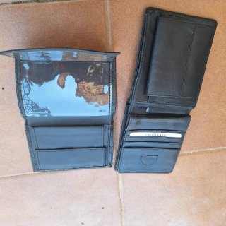 2 Portafogli e Porta Carte