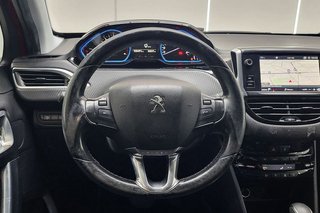 Peugeot 2008   Allure BlueHDi 120 SS EAT6
