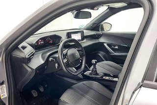Peugeot 2008   Allure Puretech 130 SS 6 Vel. MAN