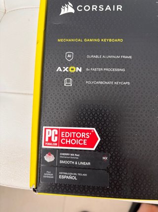 Teclado Corsair K70 RGB Pro Mecánico
