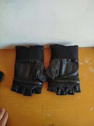 Guantillas MMA Negras