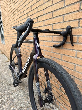Berria Naii BR Sram Rival